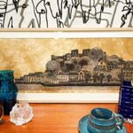 ハイジ・ランゲ「モンバサ」はケニアの港町を描いた作品。白黒シルクスクリーンが異国情緒と北欧の静けさを表現。北欧インテリアと相性抜群。