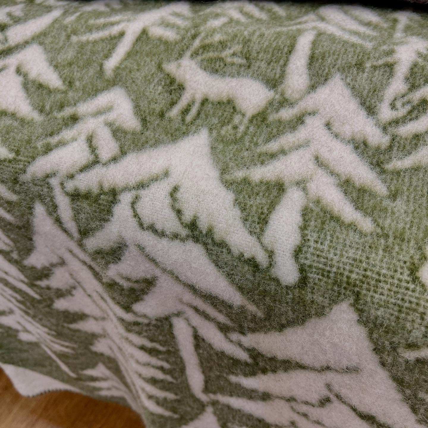 アペテラのウール100%ブランケットで冬支度を。KLIPPA｜ヴィンテージ北欧家具、インテリア アペテラ 仙台パルコB1F